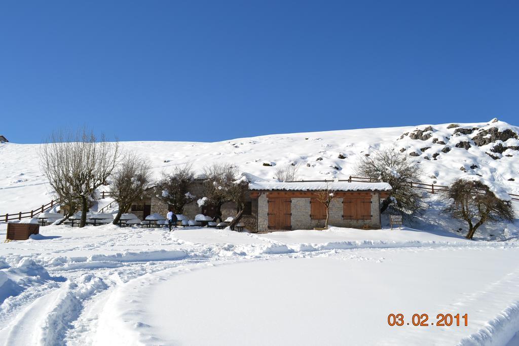 Hotel La Ercina Intriago Buitenkant foto