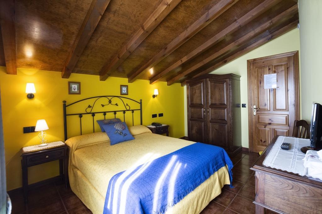 Hotel La Ercina Intriago Kamer foto